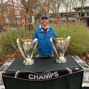 Meet your Posher, Collin